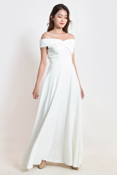Hoise Off Shoulder Maxi Dress - White (V2)