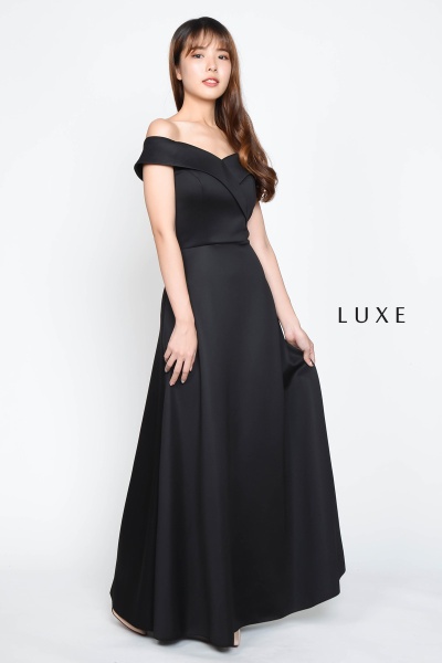 Hoise Off Shoulder Maxi Dress - Black Hoise Off Shoulder Maxi Dress - Black