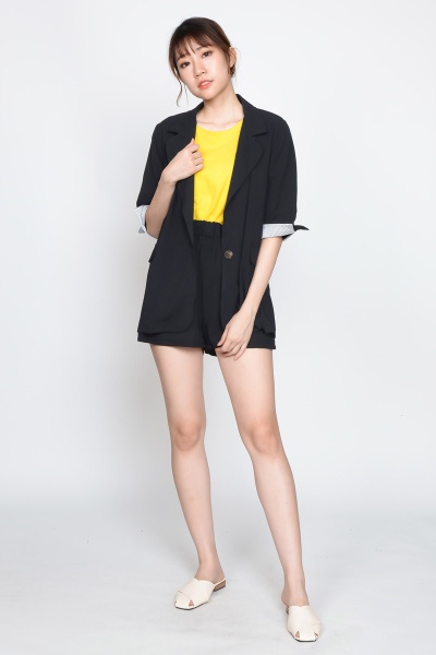 Jamie Blazer and Pant Suit - Black