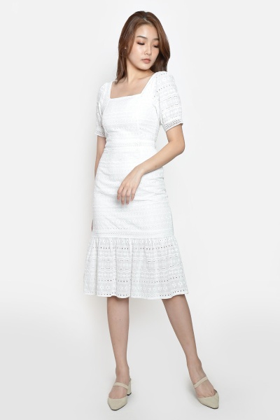 Delmy Eyelet Mermaid Dress - White
