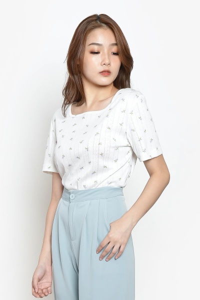 Myra Floral Top - Purple