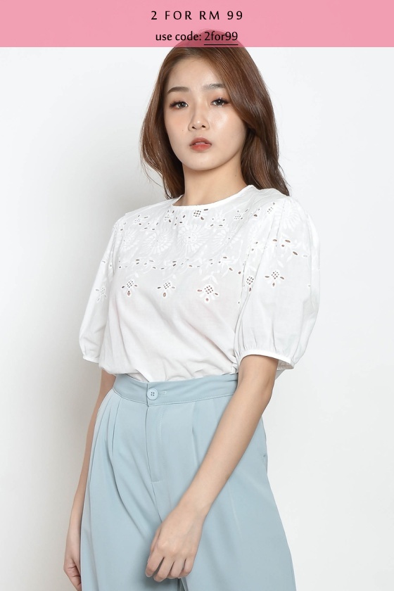 Lore Eyelet Top (free inner singlet)