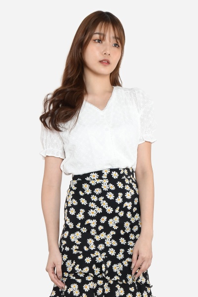 Georgene Eyelet Puff Sleeve Top (free inner singlet)