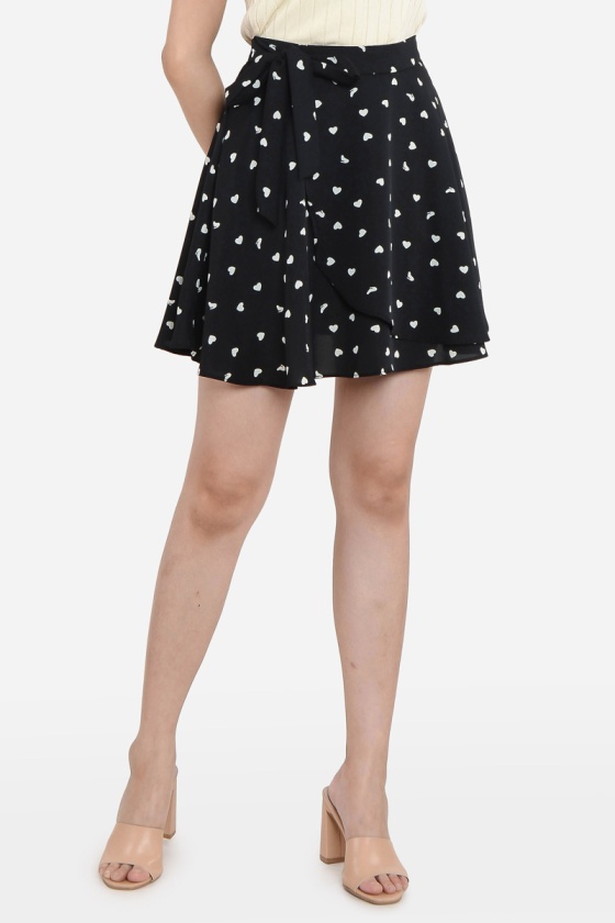 Soila Love Overlay Skort - Black