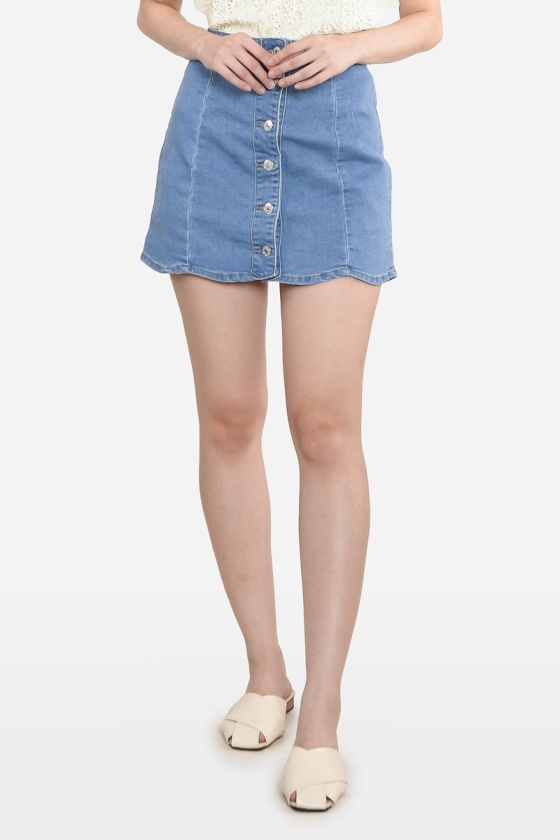 Leandra Scallop Denim Skort - Light Blue