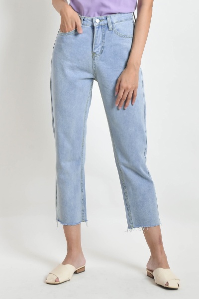 Marcelina Straight Jeans
