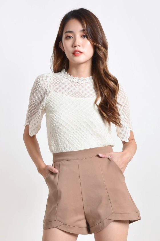 Brittani Lace Top (free inner singlet)