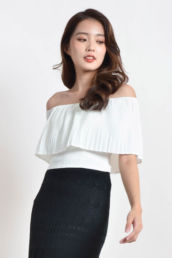 Mickie Pleated Off Shoulder Top - White